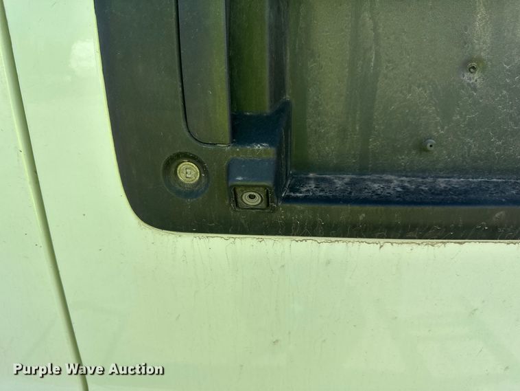 image for item YA2115 2018 GMC Savana G2500 van