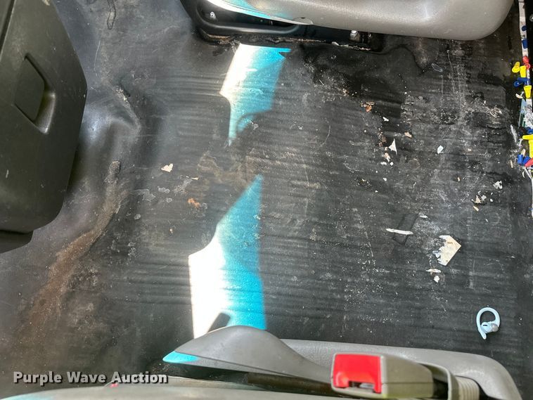 image for item YA2115 2018 GMC Savana G2500 van