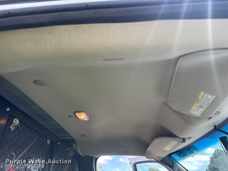 image for item YA2115 2018 GMC Savana G2500 van