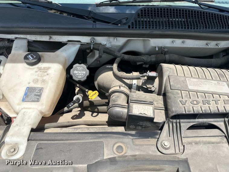 image for item YA2115 2018 GMC Savana G2500 van