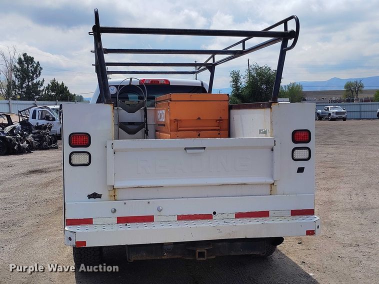 image for item YA3008 2016 Chevrolet Silverado 2500HD utility bed pickup truck