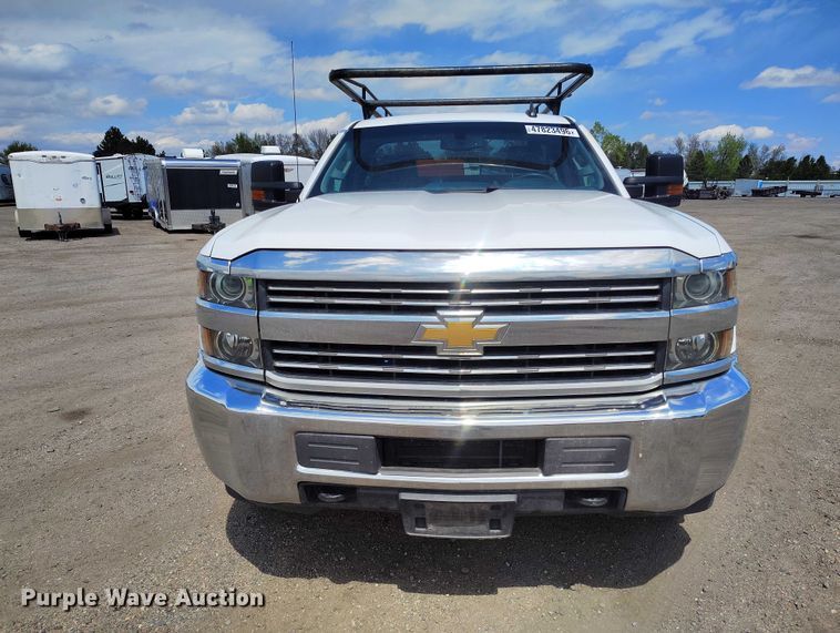image for item YA3008 2016 Chevrolet Silverado 2500HD utility bed pickup truck