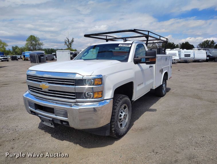 image for item YA3008 2016 Chevrolet Silverado 2500HD utility bed pickup truck