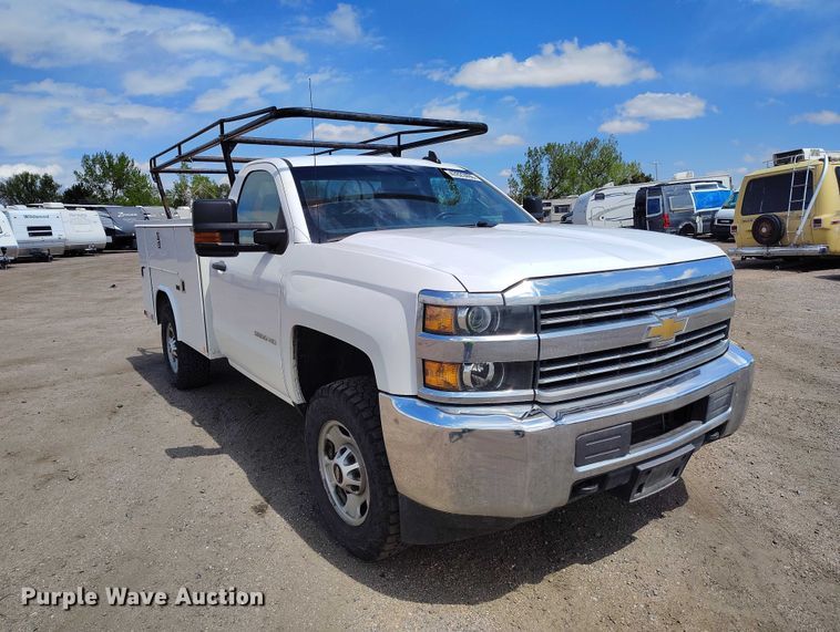 image for item YA3008 2016 Chevrolet Silverado 2500HD utility bed pickup truck