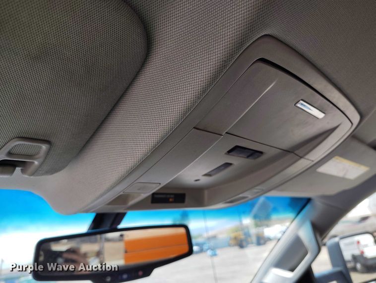 image for item YA3008 2016 Chevrolet Silverado 2500HD utility bed pickup truck
