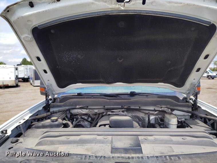 image for item YA3008 2016 Chevrolet Silverado 2500HD utility bed pickup truck