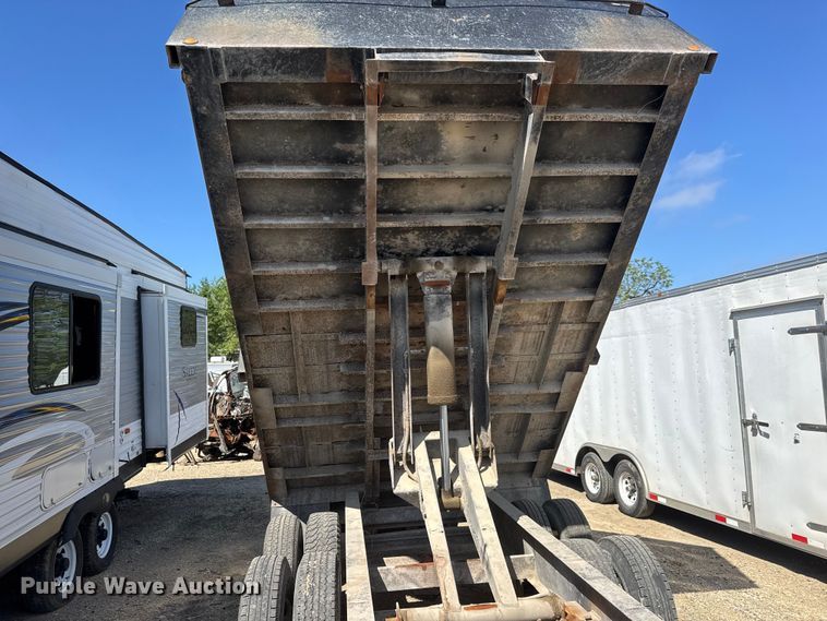 image for item YA3041 2003 Neal dump trailer