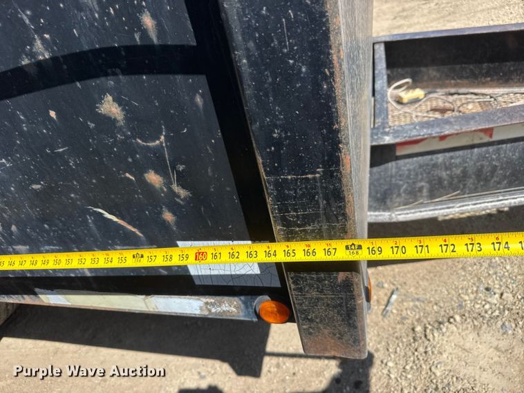 image for item YA3041 2003 Neal dump trailer