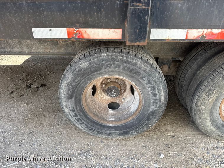 image for item YA3041 2003 Neal dump trailer