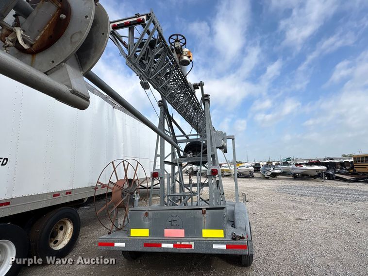 image for item YA3070 1997 Tri-Ex CT-85 antenna tower trailer