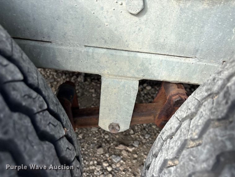 image for item YA3070 1997 Tri-Ex CT-85 antenna tower trailer