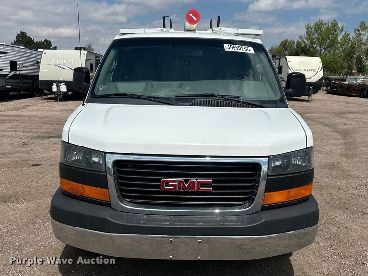 image for item YA3201 2016 GMC Savana G2500 van