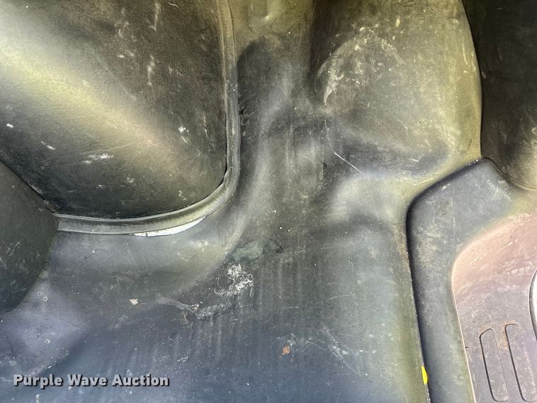image for item YA3201 2016 GMC Savana G2500 van