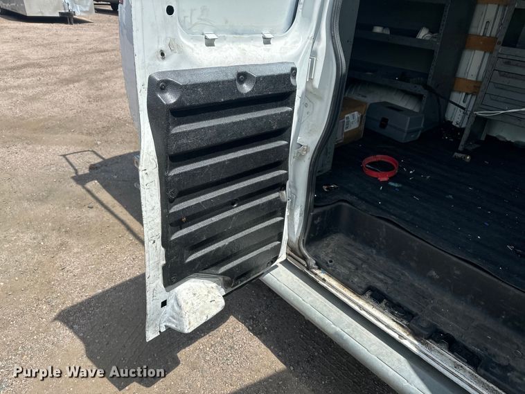 image for item YA3201 2016 GMC Savana G2500 van