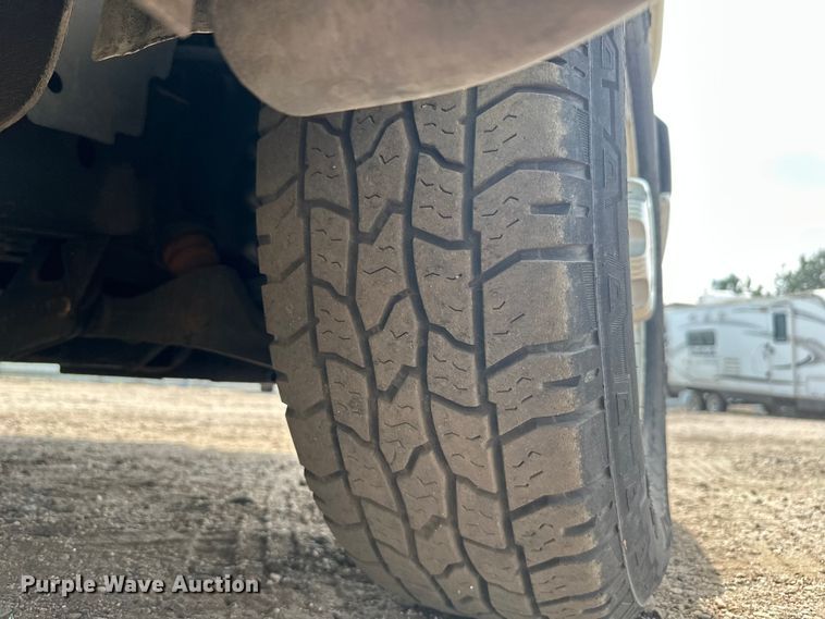 image for item YA3201 2016 GMC Savana G2500 van