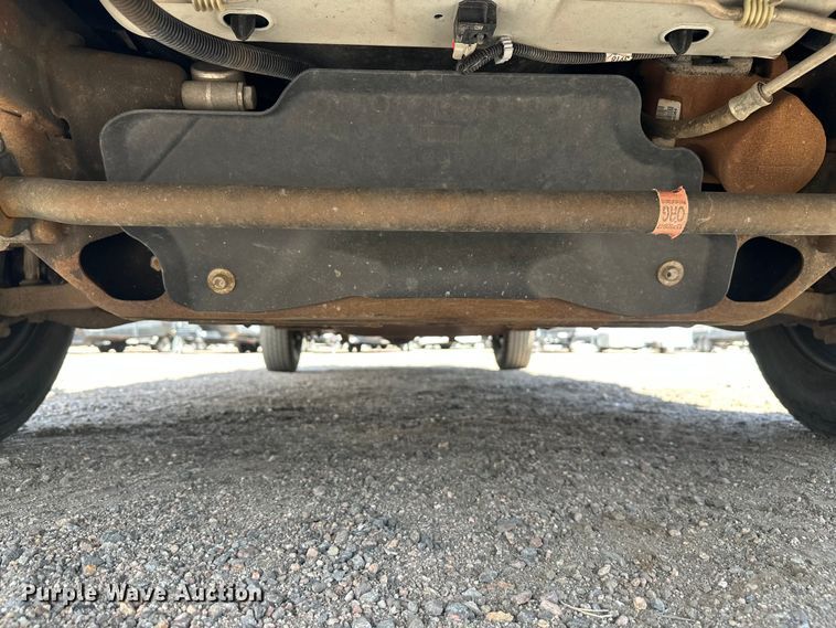 image for item YA3202 2020 Chevrolet Express 2500 van