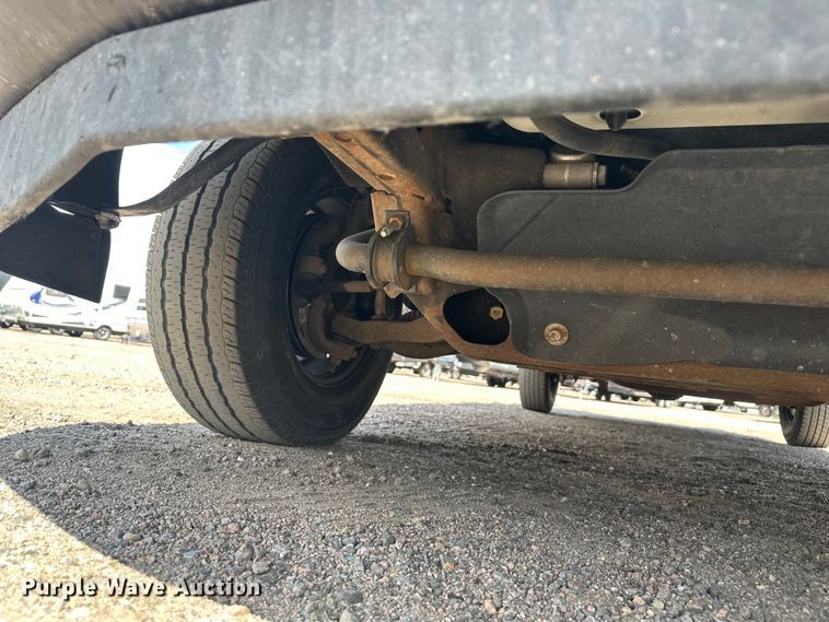 image for item YA3202 2020 Chevrolet Express 2500 van