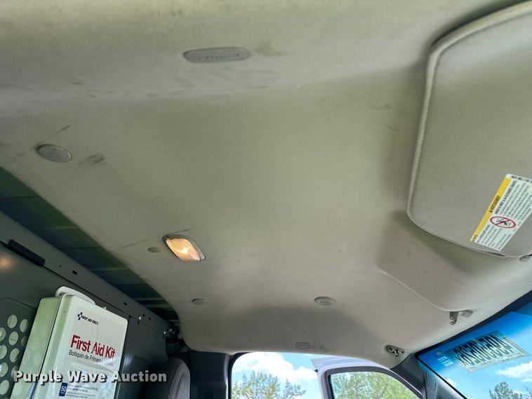 image for item YA3202 2020 Chevrolet Express 2500 van