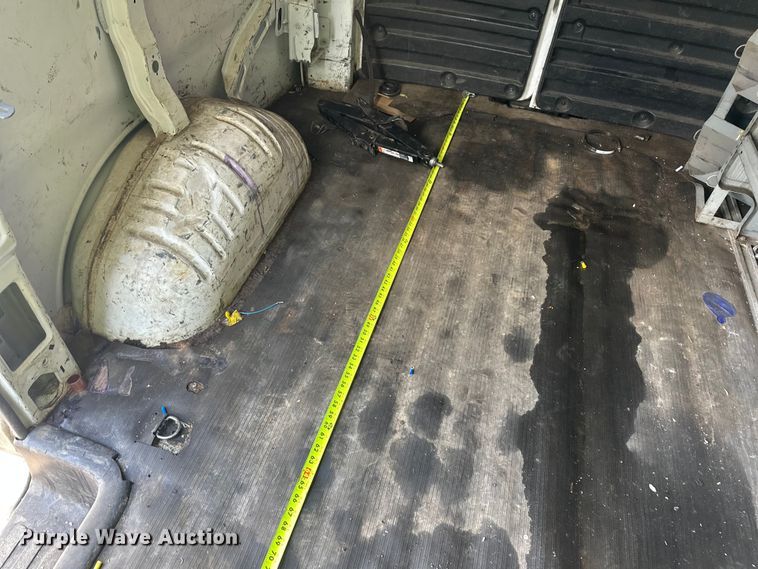 image for item YA3202 2020 Chevrolet Express 2500 van