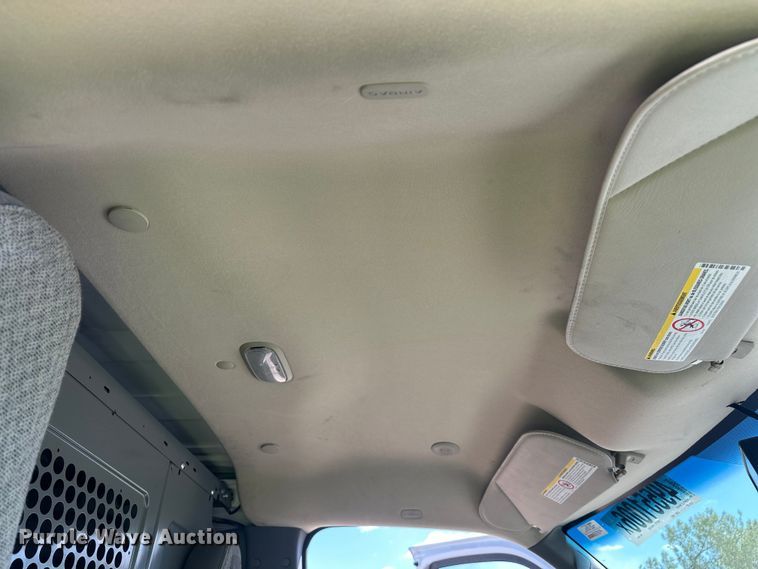 image for item YA3203 2020 GMC Savana G2500 van