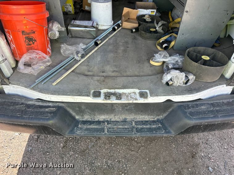 image for item YA3203 2020 GMC Savana G2500 van
