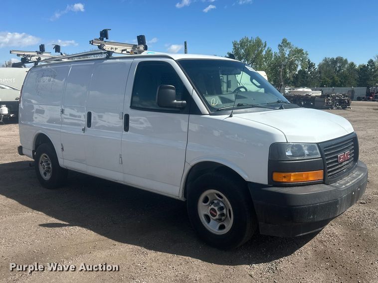 image for item YA3204 2018 GMC Savana G2500 van