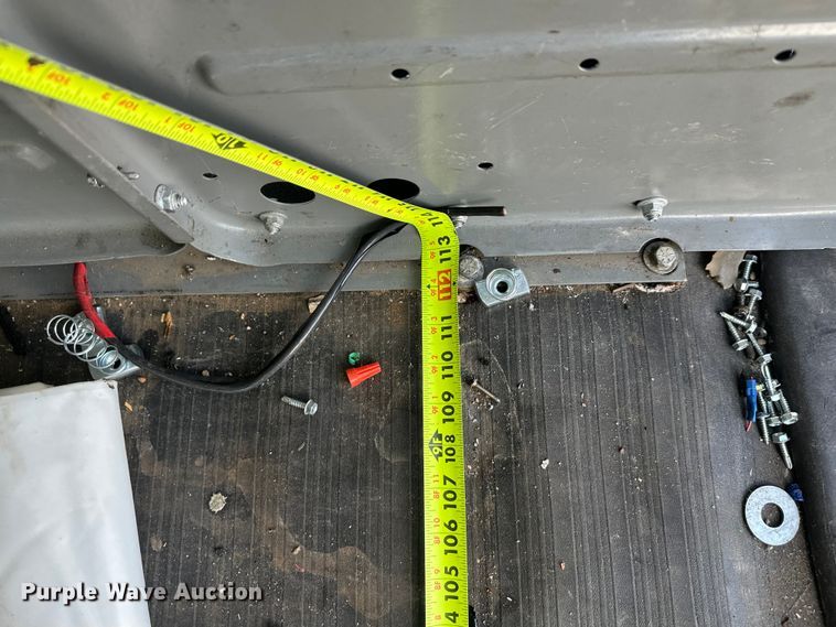 image for item YA3204 2018 GMC Savana G2500 van