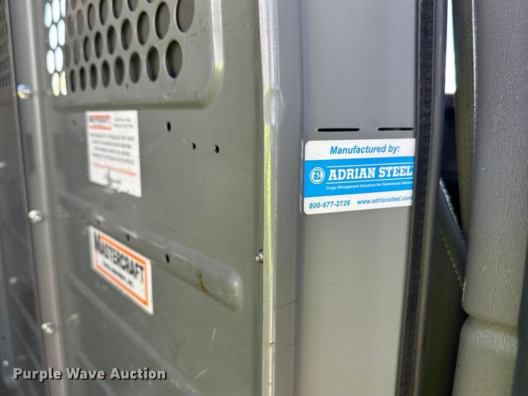 image for item YA3204 2018 GMC Savana G2500 van