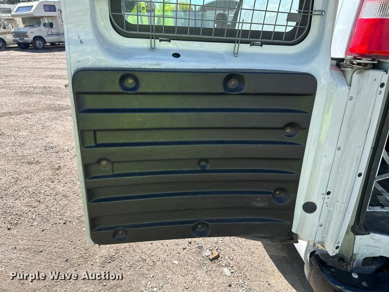image for item YA3204 2018 GMC Savana G2500 van