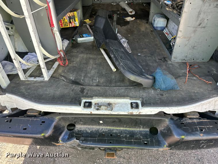 image for item YA3204 2018 GMC Savana G2500 van