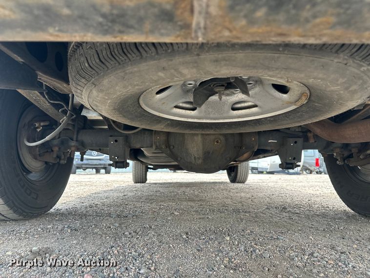image for item YA3205 2015 GMC Savana G2500 van