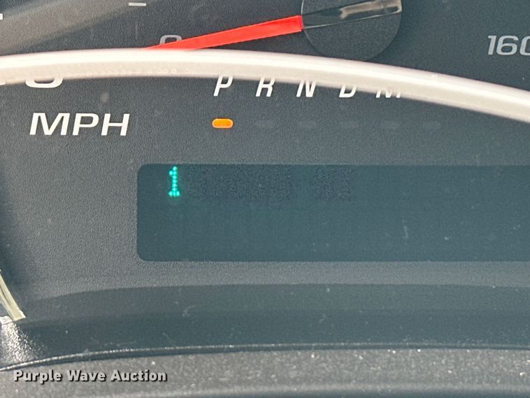 image for item YA3205 2015 GMC Savana G2500 van