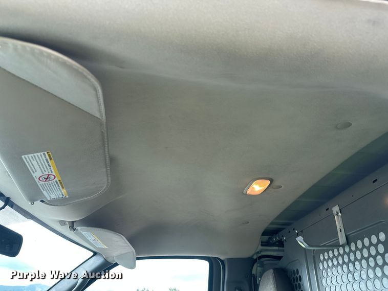 image for item YA3205 2015 GMC Savana G2500 van
