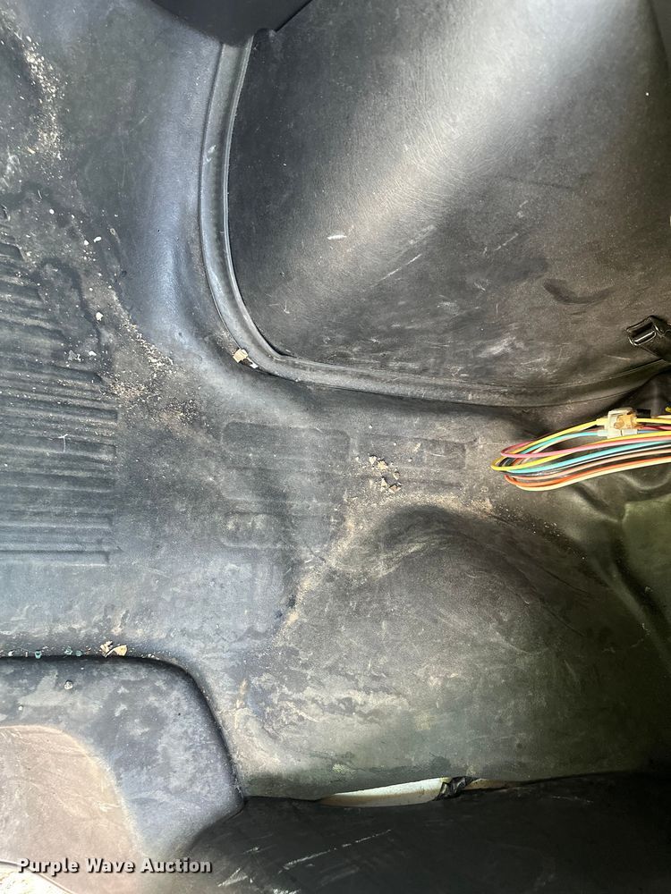 image for item YA3205 2015 GMC Savana G2500 van
