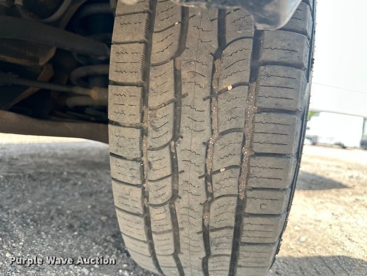 image for item YA3205 2015 GMC Savana G2500 van