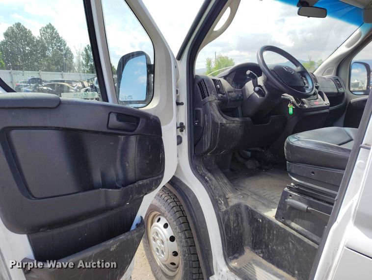 image for item YA3206 2019 RAM Promaster 1500 van