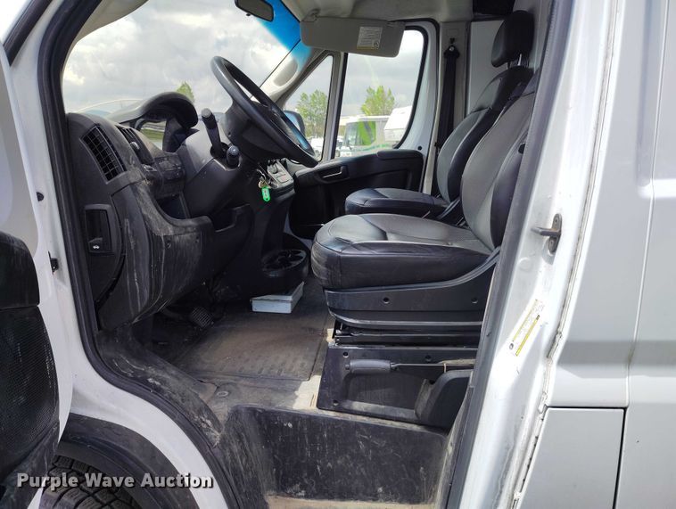 image for item YA3206 2019 RAM Promaster 1500 van