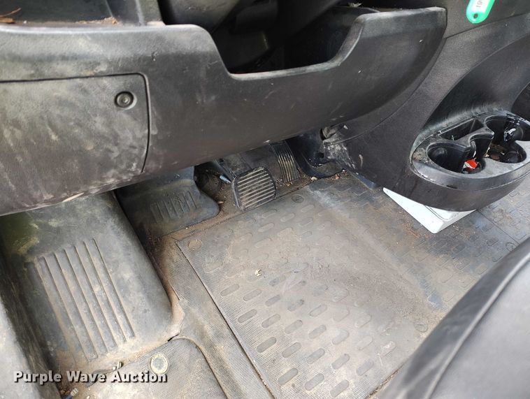image for item YA3206 2019 RAM Promaster 1500 van