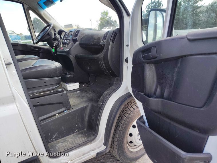 image for item YA3206 2019 RAM Promaster 1500 van