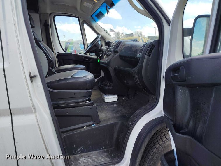 image for item YA3206 2019 RAM Promaster 1500 van