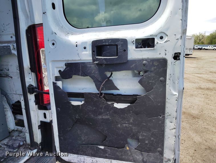 image for item YA3206 2019 RAM Promaster 1500 van