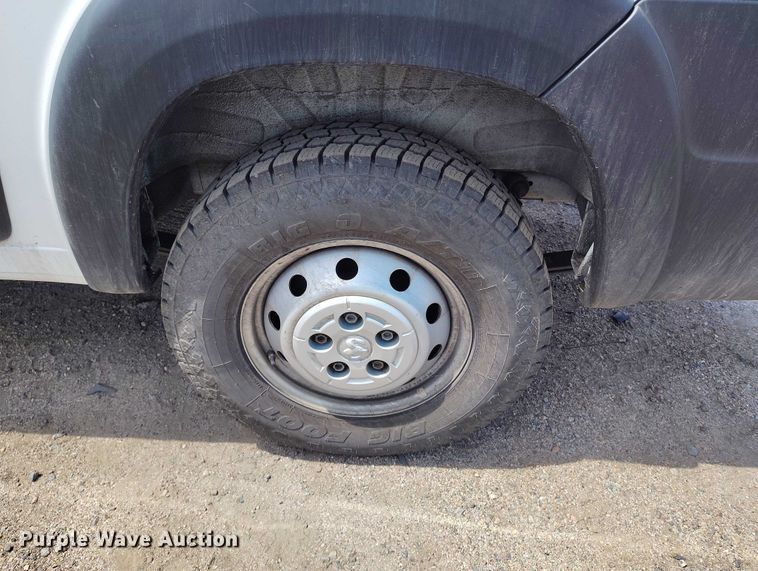 image for item YA3206 2019 RAM Promaster 1500 van