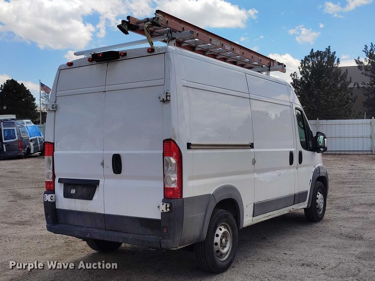 image for item YA3207 2018 RAM Promaster 2500 van
