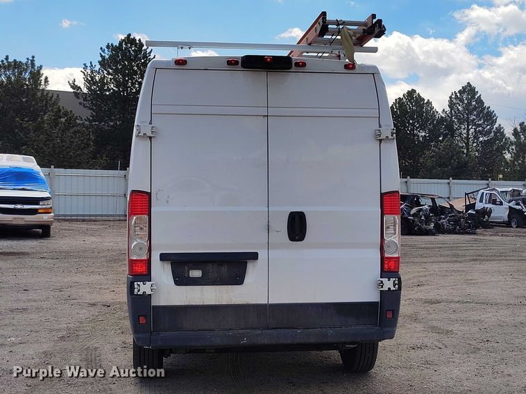 image for item YA3207 2018 RAM Promaster 2500 van
