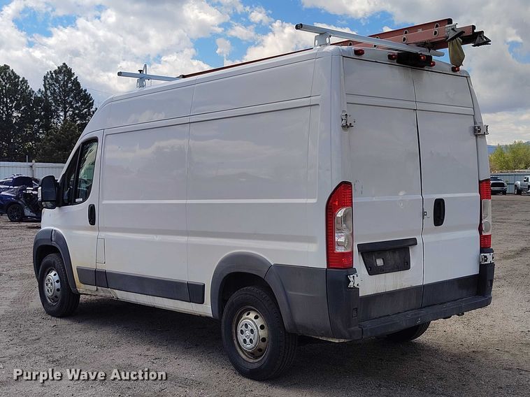 image for item YA3207 2018 RAM Promaster 2500 van