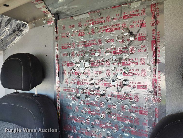 image for item YA3207 2018 RAM Promaster 2500 van