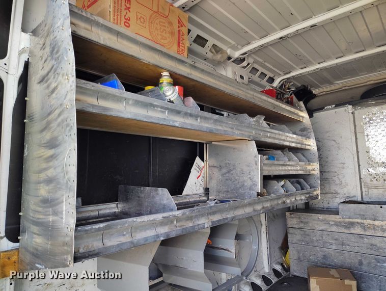 image for item YA3207 2018 RAM Promaster 2500 van