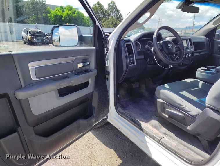 image for item YA3208 2018 RAM 1500 pickup truck