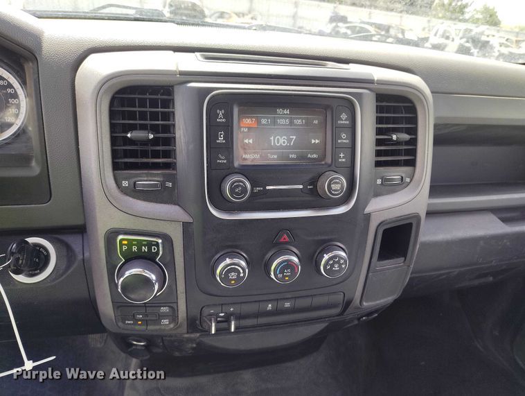 image for item YA3208 2018 RAM 1500 pickup truck