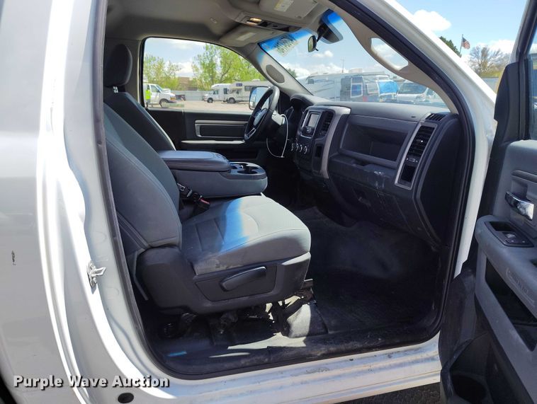 image for item YA3208 2018 RAM 1500 pickup truck